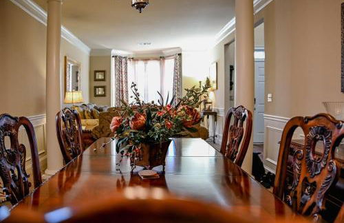 Modern 5BR Retreat with Office Fully Furnished - Foto 54