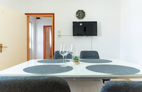 Apartments Lores - Photo 31