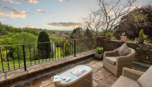 The Grooms - Photo 1