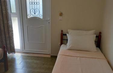 Stefanos Studios - Photo 48