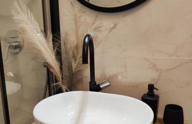 King's Apartment - Photo 17