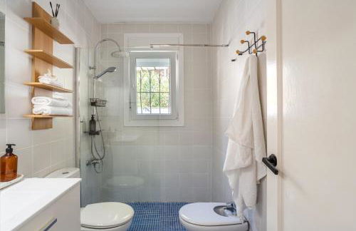 Lloret · Villa Gamené piscina y mar - Photo 13