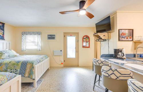 Lanai and Fire Pit Riverfront Studio in Chiefland! - Foto 6