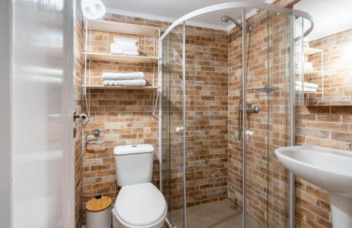 Alicia's Traditional Home In Paradisi - Foto 13