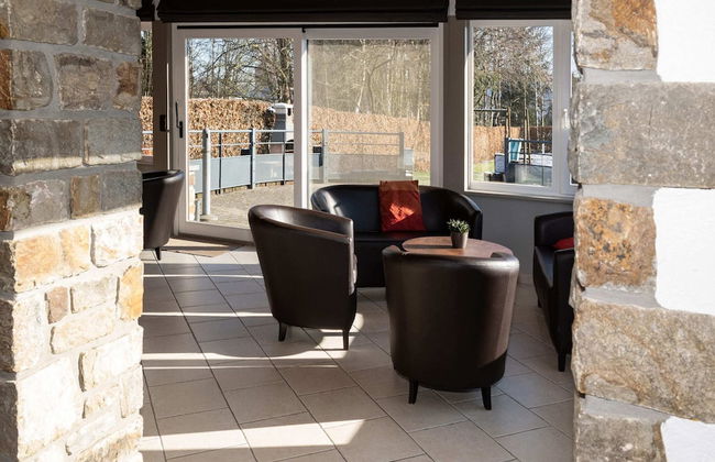 Holiday Home with Sauna, Garden, Terrace, BBQ & Fireplace - Photo 11