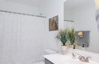 Stylish Home Phoenix - Low Rates NOW! - Foto 49