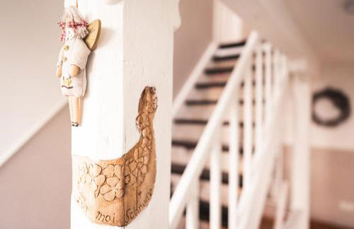 Pfälzer Herzel mit 2 Schlafzimmern und Blick über die Rheinebene kostenfreiem Parkplatz und Wlan fußläufig zum Wald und den Weinbergen Weinkühlschrank Brötchenservice Garten mit Gasgrill - Foto 18