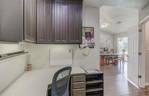 Waterfront 3BR Retreat - Pool & Hot Tub - Foto 22