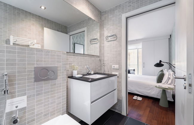 Aspasios Paseo de Gracia Apartments - Photo 45