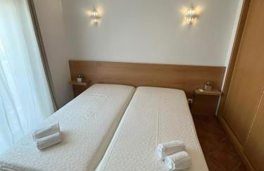 Parra Home Holidays - Close to Galé Beach - Foto 6