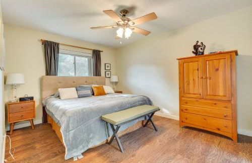 Austin Home Near Zilker Park with Yard Pets Allowed - Photo 15