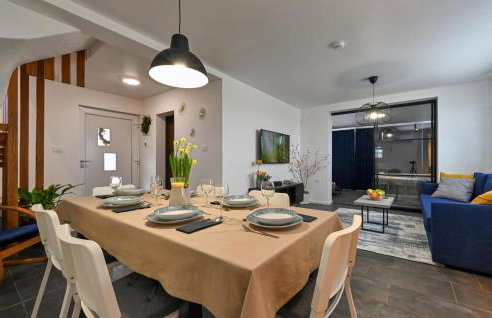 Beautiful Home In Turcin With Sauna - Foto 4