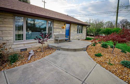 Cheerful & cozy farmhouse 2 bedroom home - Foto 19