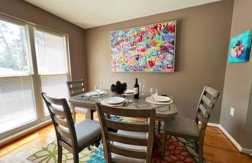 Charming 3bd Alexandria House, 11 miles to DC, Nice front view - Foto 11