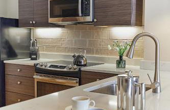 The Docent's Collection - Photo 54