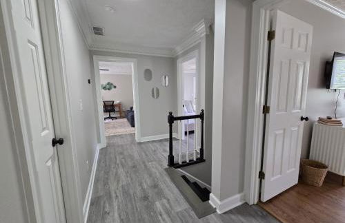 Cozy 5BR Family Retreat Firepit Games Patio - Foto 42