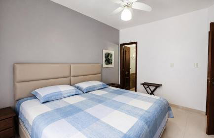 Apto Frente à Praia do Forte - Localização Premium - Foto 10