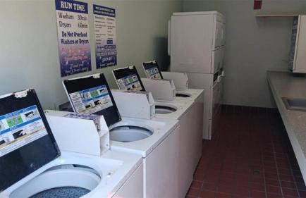 Two bed condo in Parkway Palms Resort - Foto 40