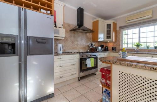 Villa Oliveira Family villa BBQ Pool - Foto 15