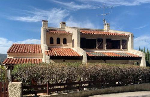 Villa La Louette, 100m centre-village, piscine h-sol, proche mer - Foto 2