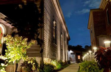 Lafayette's Oldest Church - Foto 15