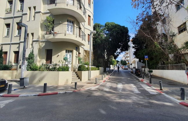 Melchett Plume in Tel Aviv-yafo - Foto 32