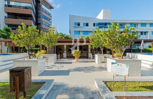 Apartamento a beira-mar com piscina - Foto 21