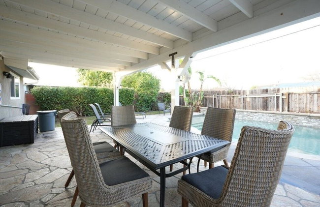 Sweet 4 bedroom, 3 bath plus Loft Bedroom, Pool Home - Foto 81