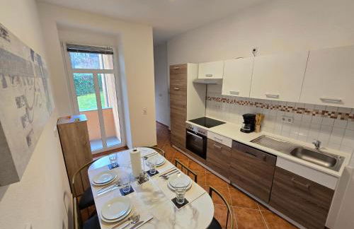 Boardinghouse mit 10 großen Apartments mit Parkplatz und Balkon - Photo 50