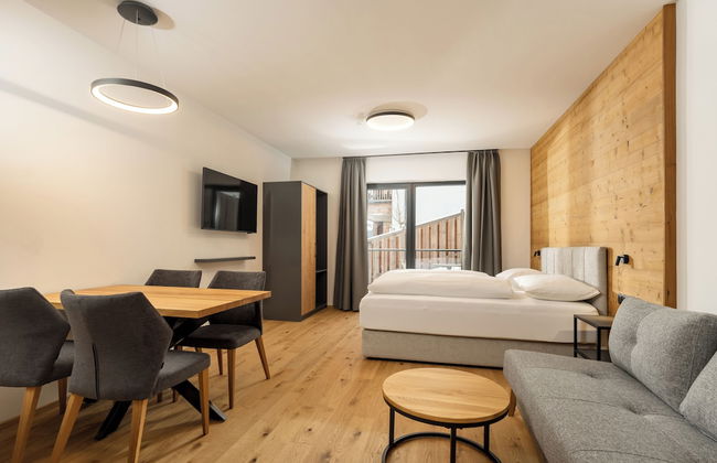 Pure Alpine Suites - Photo 7