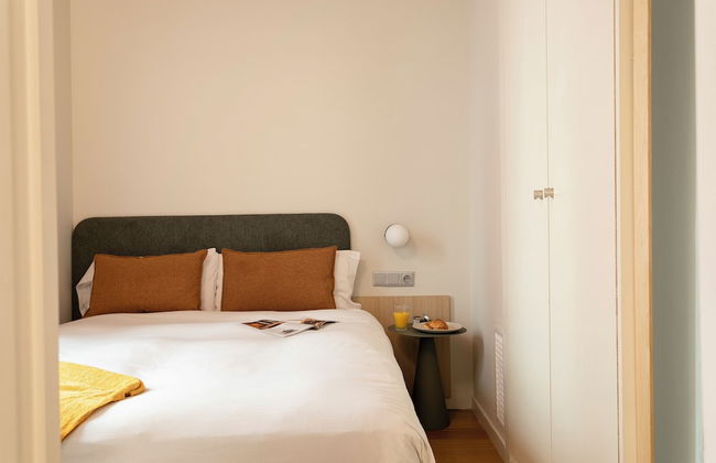 Aspasios Las Ramblas Apartments - Photo 9