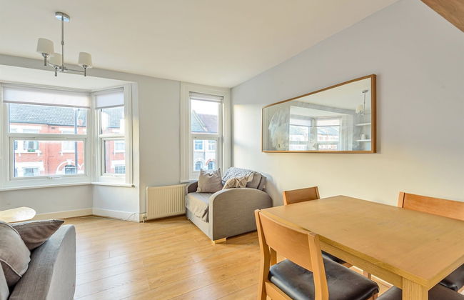 Homely 1-bed Apartment in Vibrant Zone 3 London - Foto 7