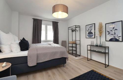 Design am Rhein I Traumlage Rheinufer I 3BR I Küche I öffentl Parkplätze I helloYOU apartments x BRIGHT Collection - Foto 18