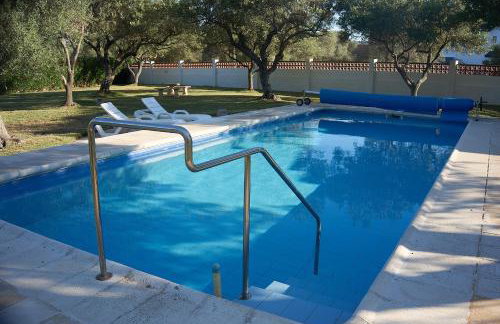 Villa with great garden and pool - Foto 33