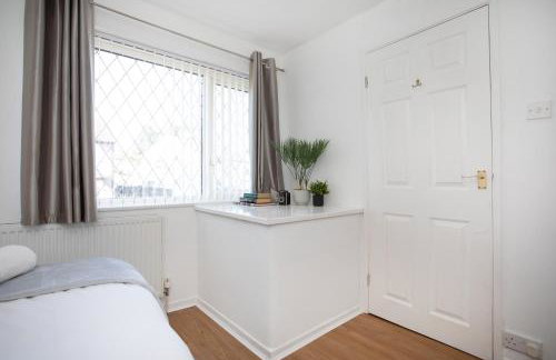 Rawmarsh House, Rotherham for contractors & Families, off-road parking, high speed wifi - Foto 21