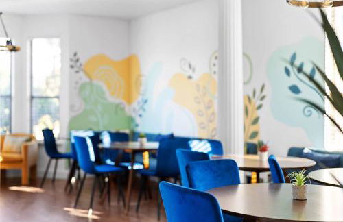 Grand 6BR 3BA Pool Escape Round Rock - Foto 5