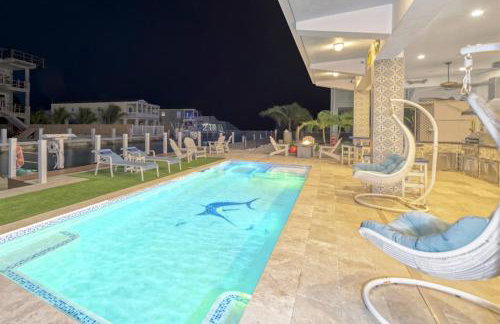 Casa Playa- Luxury Pool Home, 36' Dock - Foto 37