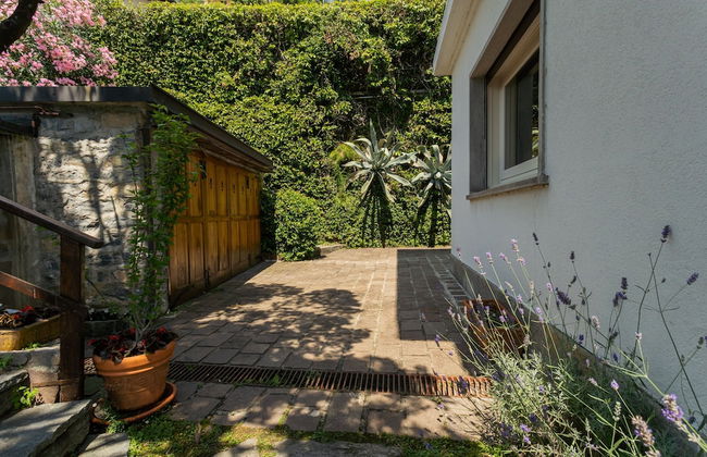 Villa Bianca - Front Lake Pool - Foto 79