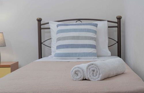 Tzortzi's Family Apartments - Photo 9