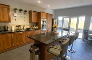 3 Bedroom House in Central Cardiff - Foto 1
