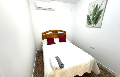 Orange Apartments - Photo 4