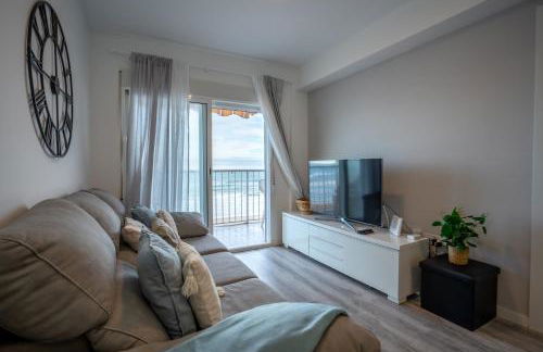 1ª Linea de Mar 4pax Valencia 15 min - Foto 1