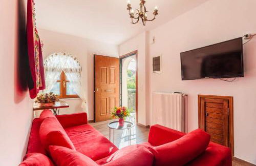 Stemnitsa Stone Residence - Cosy Mountain Escape - Photo 6