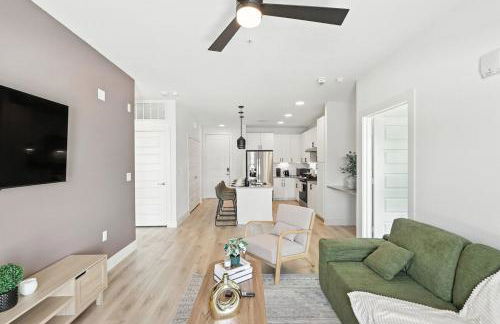 95 Luxury 2B2B Condo DT Fort Worth, Resort Style Pool & Gym, Golf Simulator, 7M to Dickies Stadium, 15M to AT&T stadium - Foto 26