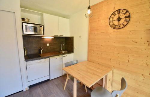 STUDIO CABINE COSY TRÈS CALME RÉSIDENCE ALPAGES 2 AU PIED DES PISTES - Photo 6