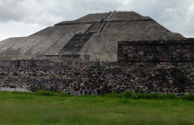 Teotihuacán, Guadalupe Basilica & Tlatelolco Day Trip - Foto 1