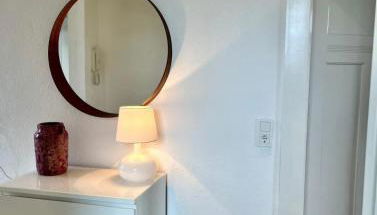 Moderne Altbauwohnung im Grünen - Foto 2