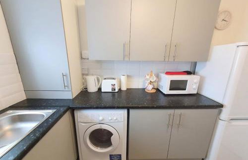 Wentworth Apartment with 2 bedrooms, Superfast Wi-Fi and Parking - Photo 18