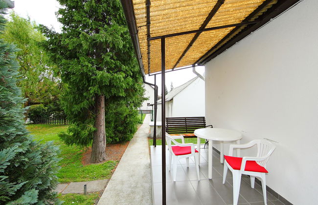 2 bedroom House in Balatonfenyves with garden and terrace - Photo 2