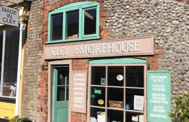 Lovely quiet cottage Sleeps 4 adults, 4 children, Dog Friendly - Foto 3